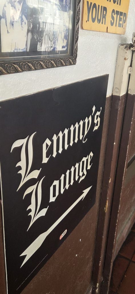 Lemmy`s Louge
