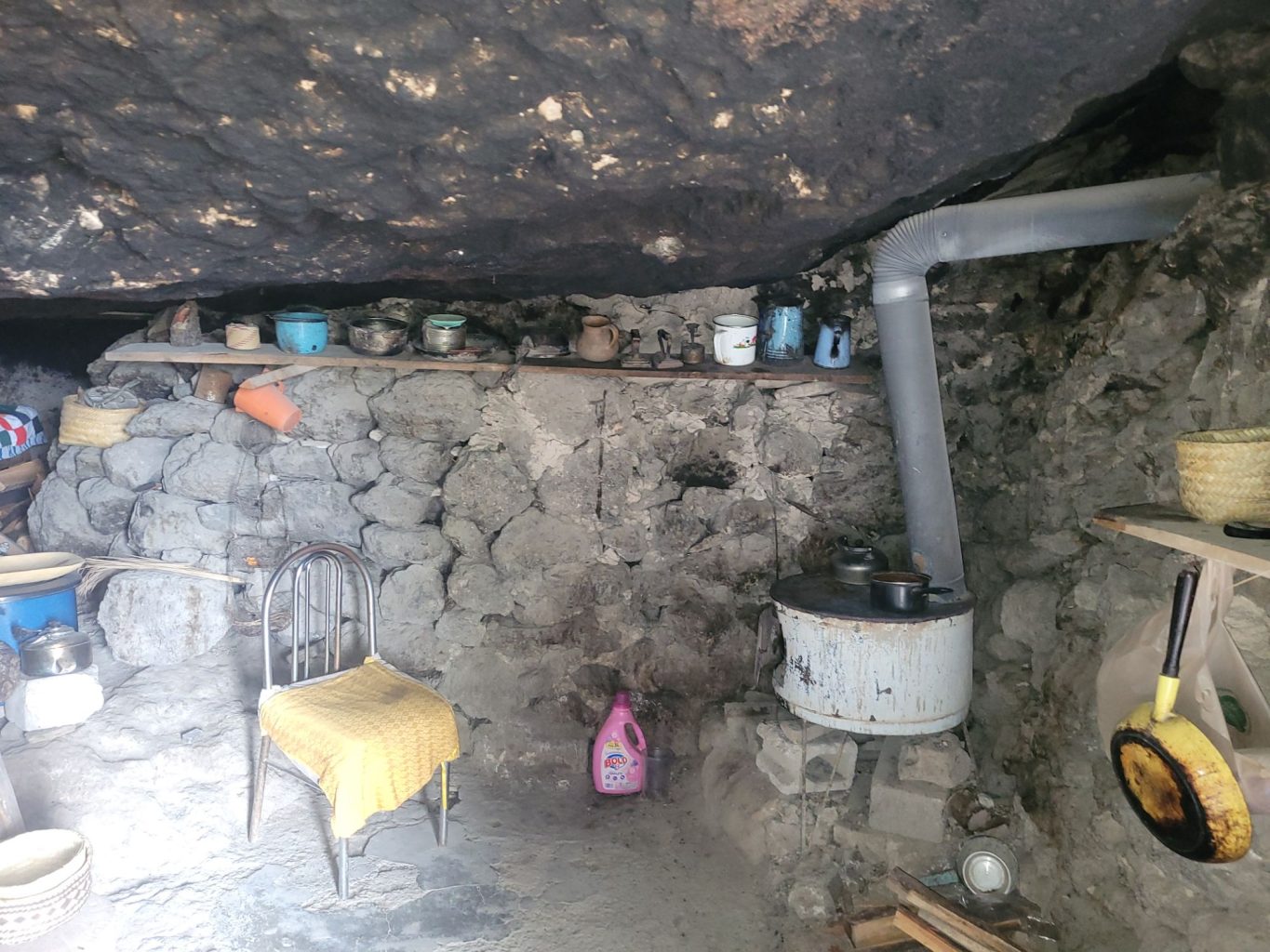Höhle in Creel rechts