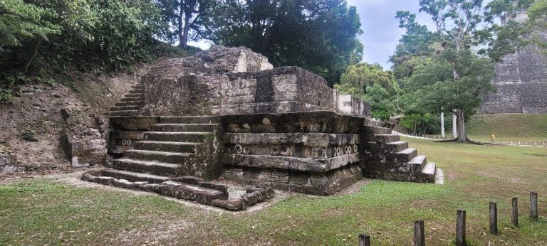 Weltreise 2026-2027: Tage 62-64: 17.09.-19.09.2026 Flores Maya Ruinen in Tikal