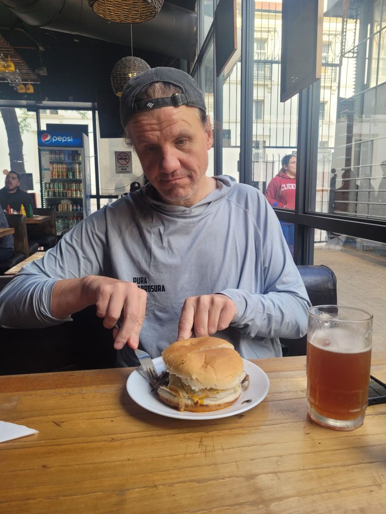 lecker essen in der Bill Clinton Bar